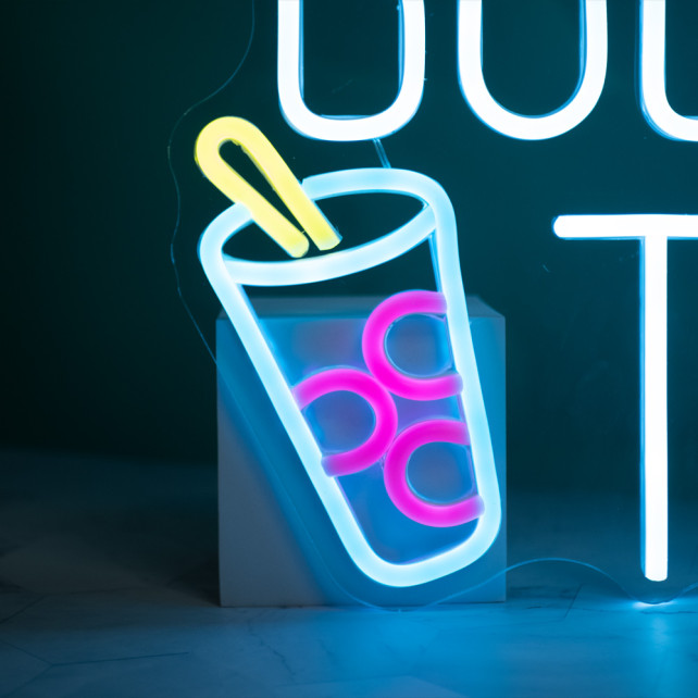 NEON BUBBLE TEA A SUSPENDRE 38x30CM